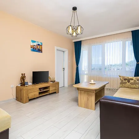 Bright Modern 2bd With Panoramic View By Flat Mаnager Plovdiv